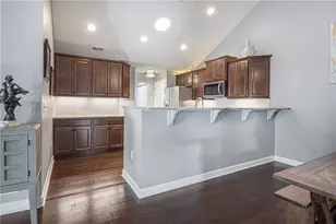 101 Spring Valley Dr, Jackson Township, PA 16063 - Photo 8