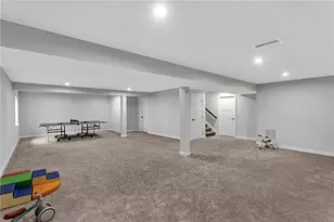 212 Bengal Fox Ct, Jackson Township, PA 16063 - Photo 30