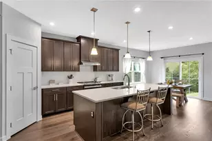 212 Bengal Fox Ct, Jackson Township, PA 16063 - Photo 12