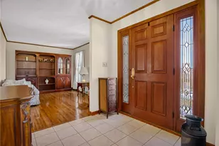 3016 Thomas Jefferson Dr, Clairton, PA 15025 - Photo 4