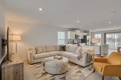 517 Coughton Cross Drive, Lancaster Township, PA 16037 - Photo 4