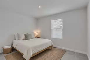 517 Coughton Cross Dr, Lancaster Township, PA 16037 - Photo 16