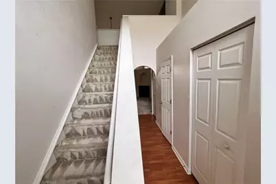 1108 Arrowhead Dr, South Strabane, PA 15301 - Photo 2