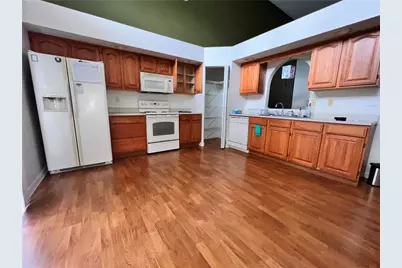 1108 Arrowhead Dr, South Strabane, PA 15301 - Photo 8