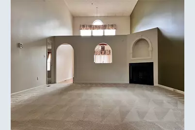 1108 Arrowhead Dr, South Strabane, PA 15301 - Photo 4