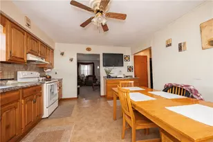 212 Clutter St, North Strabane, PA 15317 - Photo 4