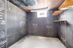 800 Parker Ave, Scottdale, PA 15683 - Photo 34