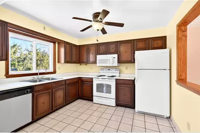 800 Parker Ave, Scottdale, PA 15683 - Photo 14