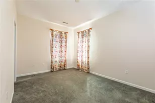 1153 Cobblestone Ln, Adams Township, PA 16059 - Photo 12