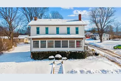 125 Center Ave, Burgettstown Boro, PA 15021 - Photo 1
