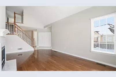 120 Linden Ct, Seven Fields Boro, PA 16046 - Photo 8