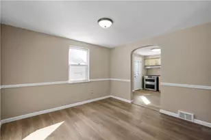 250 Horning Rd, Bethel Park, PA 15102 - Photo 8