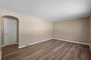 250 Horning Rd, Bethel Park, PA 15102 - Photo 6