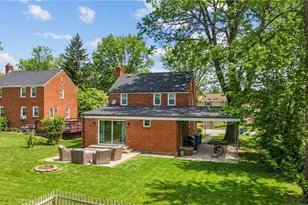 2079 Spring Valley Rd, Scott Township, PA 15243 - Photo 34