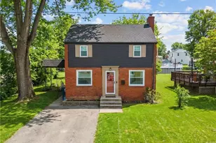 2079 Spring Valley Rd, Scott Township, PA 15243 - Photo 2