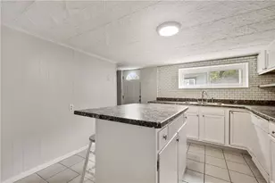 22 Eleanor St, Pittsburgh, PA 15203 - Photo 6