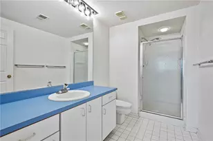 100 Denniston St, Pittsburgh, PA 15206 - Photo 18