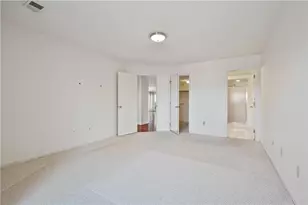 100 Denniston St, Pittsburgh, PA 15206 - Photo 16