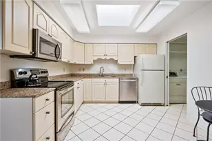 100 Denniston St, Pittsburgh, PA 15206 - Photo 10