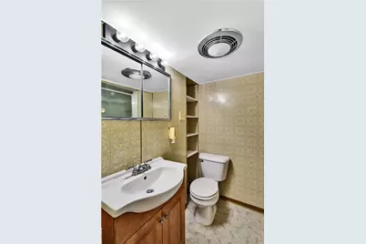 2 Hallmark Drive, Pittsburgh, PA 15235 - Photo 30