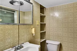 2 Hallmark Dr, Pittsburgh, PA 15235 - Photo 30