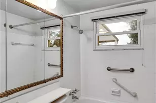 2 Hallmark Dr, Pittsburgh, PA 15235 - Photo 22