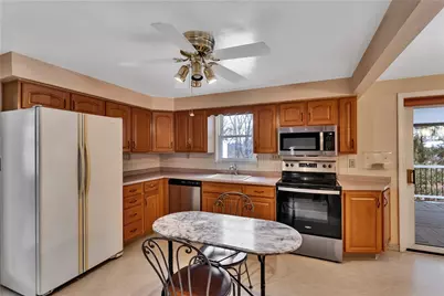 2 Hallmark Drive, Pittsburgh, PA 15235 - Photo 10