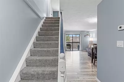 203 Woodhaven Dr, Seven Fields Boro, PA 16046 - Photo 4