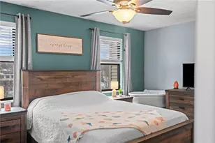 203 Woodhaven Dr, Seven Fields Boro, PA 16046 - Photo 22