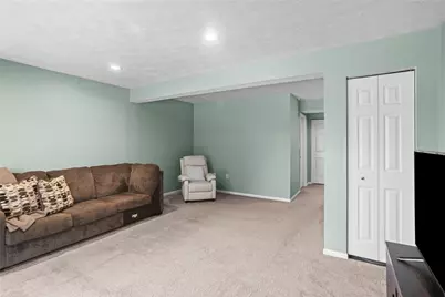 203 Woodhaven Dr, Seven Fields Boro, PA 16046 - Photo 40