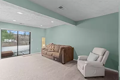 203 Woodhaven Dr, Seven Fields Boro, PA 16046 - Photo 36