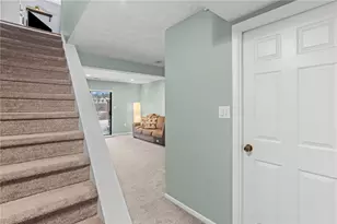 203 Woodhaven Dr, Seven Fields Boro, PA 16046 - Photo 42