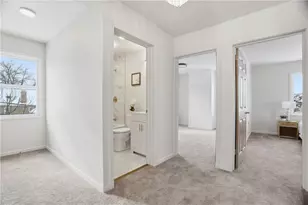 469 Kenmont Ave, Pittsburgh, PA 15228 - Photo 14