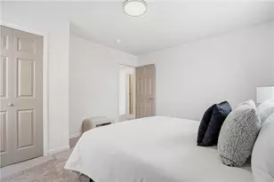 469 Kenmont Ave, Pittsburgh, PA 15228 - Photo 16