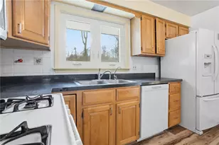 2393 Brandt School Rd, Pittsburgh, PA 15237 - Photo 8