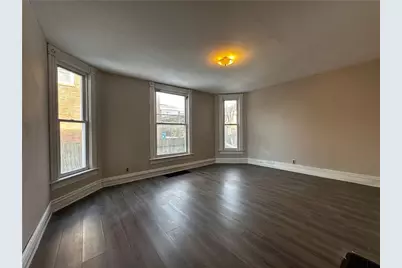 604 Centennial St, New Castle, PA 16101 - Photo 4