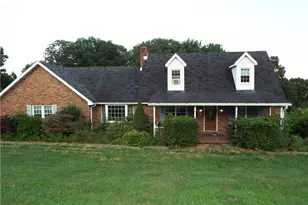 25 Linton Alley, East Bethlehem, PA 15333 - Photo 2