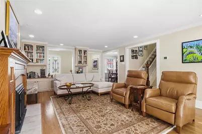 516 Roslyn Pl, Pittsburgh, PA 15232 - Photo 6