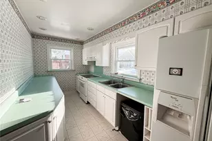 1207 Ohio Ave, White Oak, PA 15131 - Photo 8