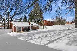 422 Wimer Dr, Ross Twp, PA 15237 - Photo 40