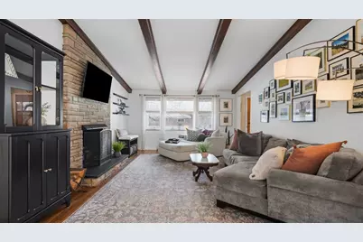 422 Wimer Dr, Ross Twp, PA 15237 - Photo 8