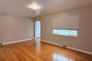 714 Pershing St, Ellwood City, PA 16117 - Photo 4