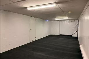 714 Pershing St, Ellwood City, PA 16117 - Photo 22