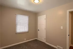 714 Pershing St, Ellwood City, PA 16117 - Photo 6