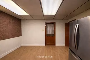 715 Eureka St, Pittsburgh, PA 15210 - Photo 4