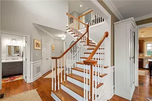 205 Welbourn Dr, Peters Township, PA 15367 - Photo 2