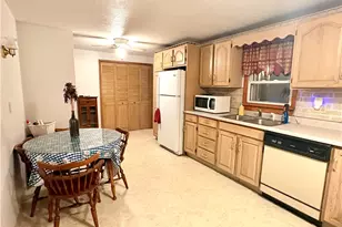 215 Old Luther St, Windber, PA 15963 - Photo 6