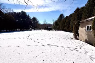 215 Old Luther St, Windber, PA 15963 - Photo 4