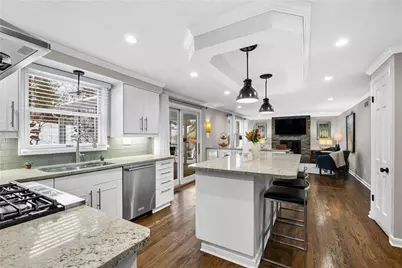 897 Macarthur Dr, Pittsburgh, PA 15228 - Photo 20