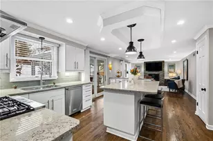 897 MacArthur Dr, Pittsburgh, PA 15228 - Photo 20